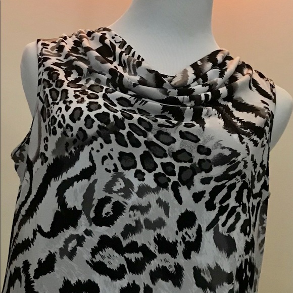 Studio Works, Petite Large Shell - Picture 3 of 5